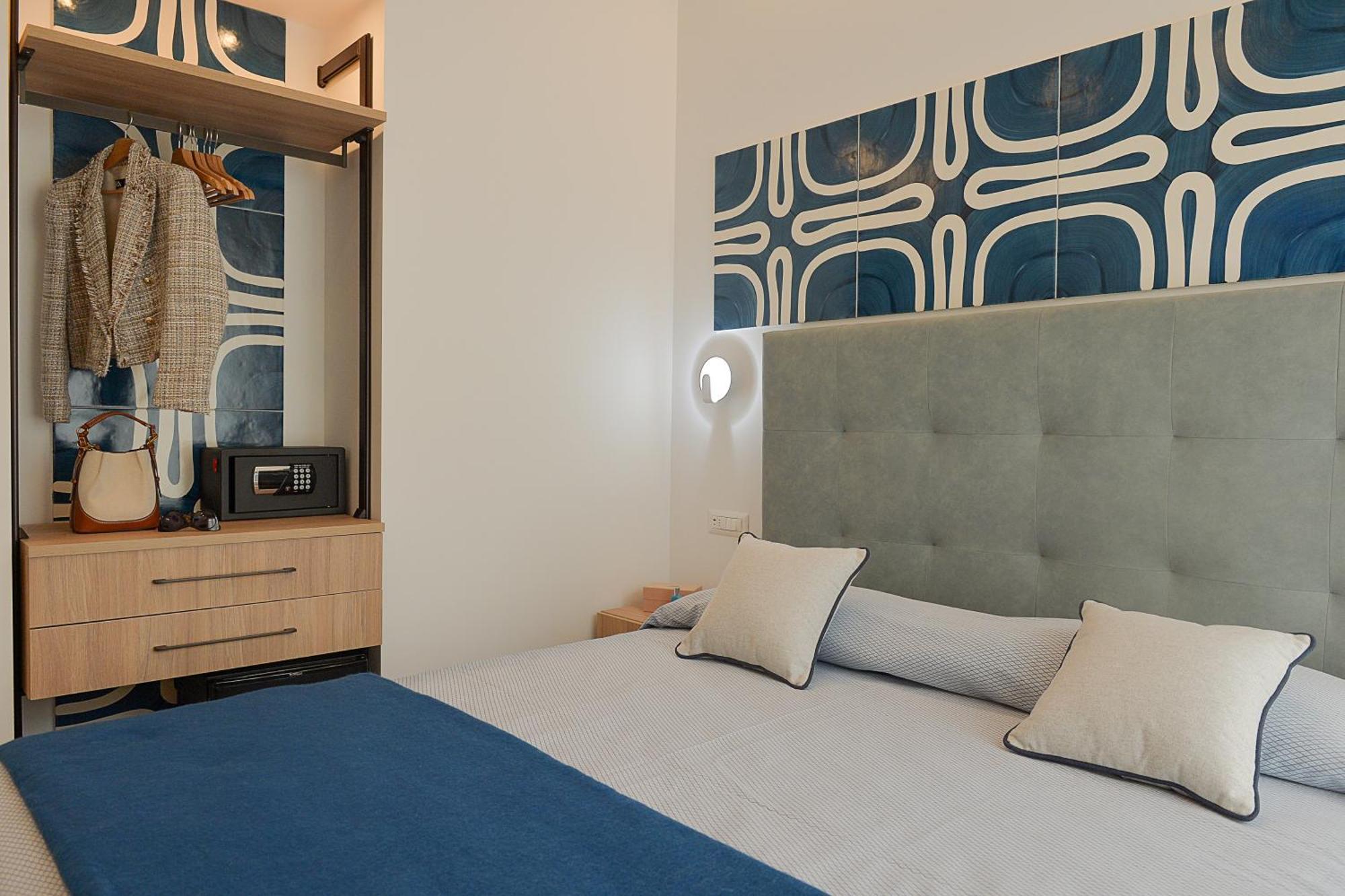Charming Rooms Amalfi Coast Maiori Exteriör bild