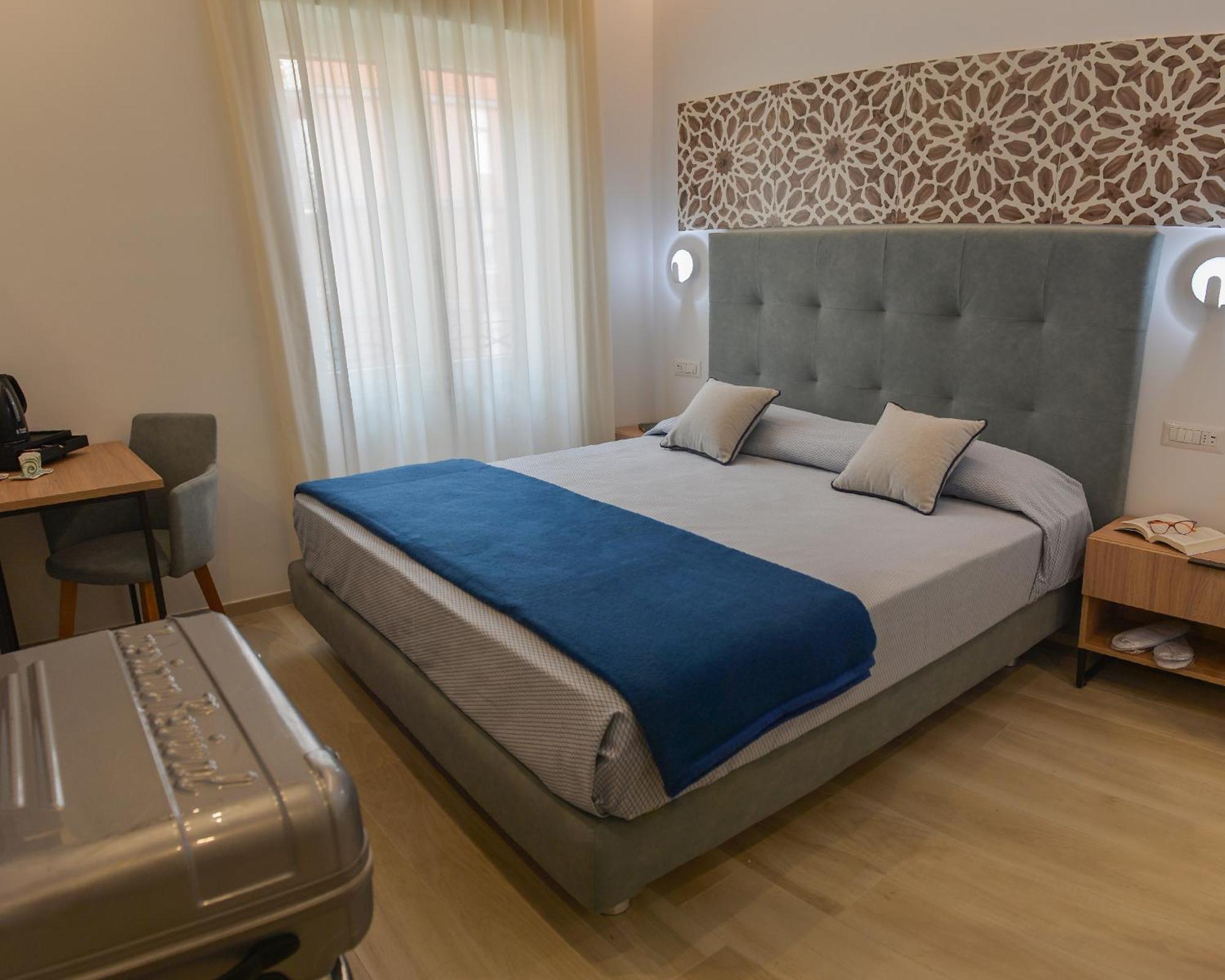 Charming Rooms Amalfi Coast Maiori Exteriör bild